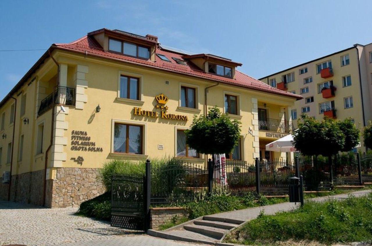 Hotel Korona サンドミエシュ エクステリア 写真